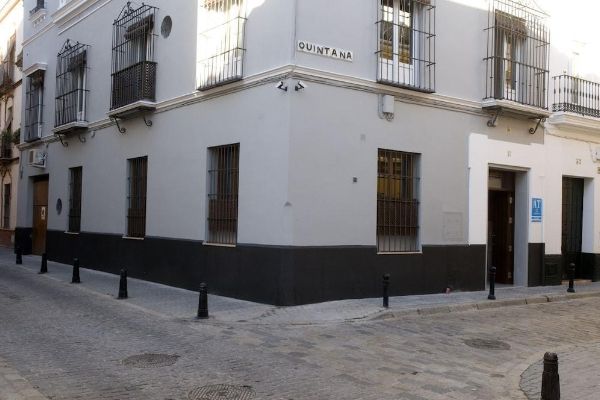 Life Apartments Quintana (Sevilla)